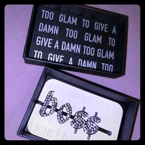 Kit•sch X Justine Marine bo$$ hairpin